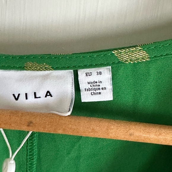VILA Green Dress with Gold Accents - Picture 6 of 9